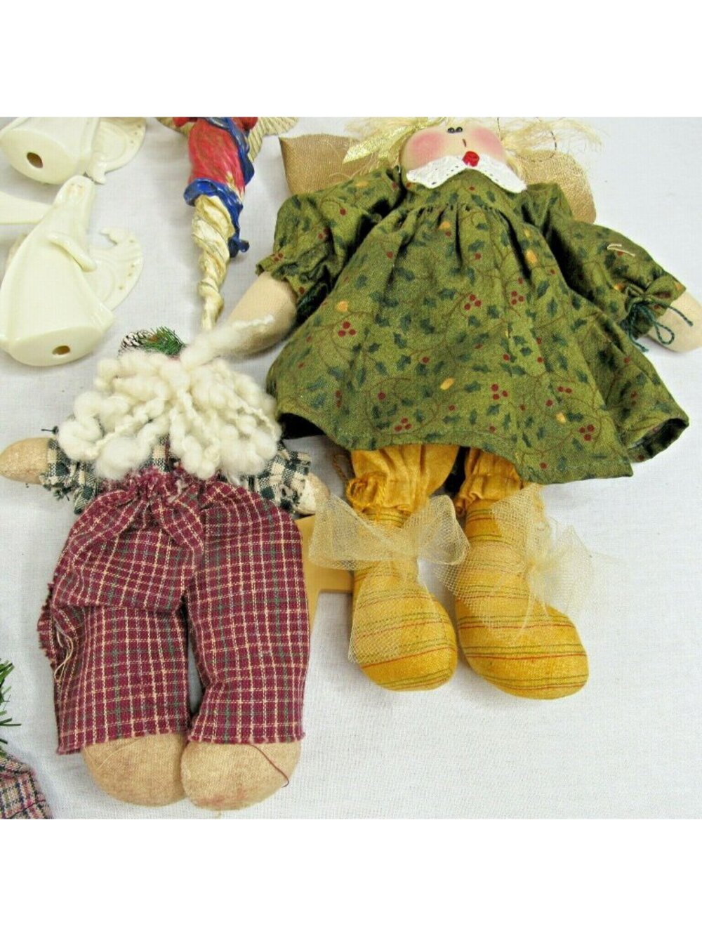 Vintage 18 Piece Angel Ornament Collection Christmas Holiday Decor Hanging - Picture 8 of 10